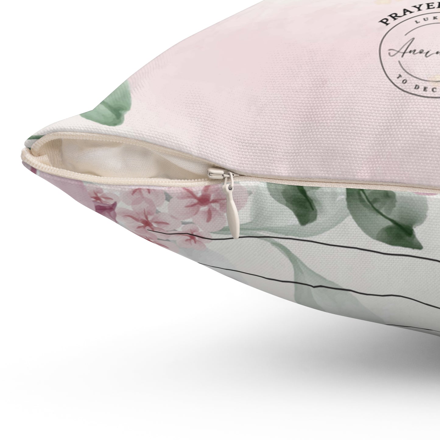 A FAMILY THAT PRAYS 1- Spun Polyester Square Pillow